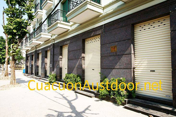 cua-cuon-austdoor-tam-lien-series-5-98